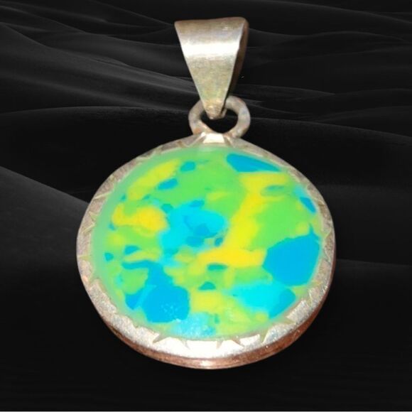 2 Sided Mayan Pendent With Bluish Green & Yellow Turquoise Inlay - Picture 1 of 4